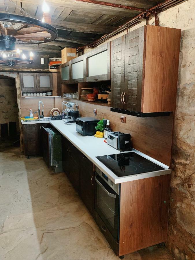 Карамановите Къщи أبريلتسي المظهر الخارجي الصورة